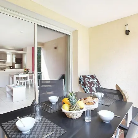 Apartment En Avec Piscine *