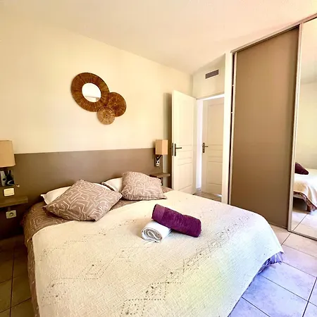 Superbe En Résidence Avec Piscine Saint-Tropez